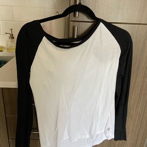 Women’s small long sleeve